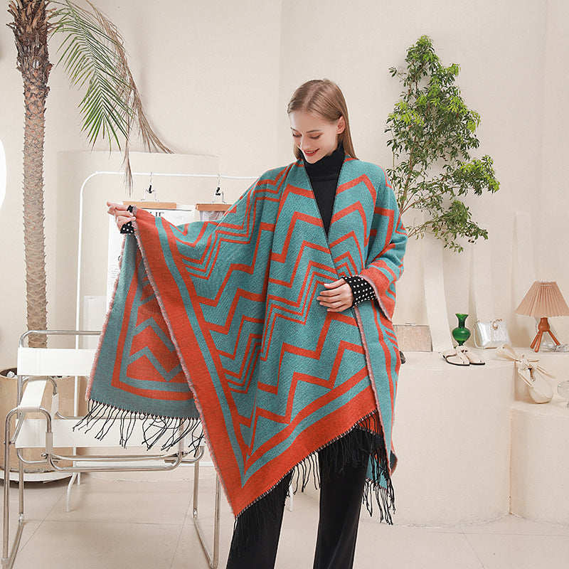 Fashionable Shawl with Side Slits