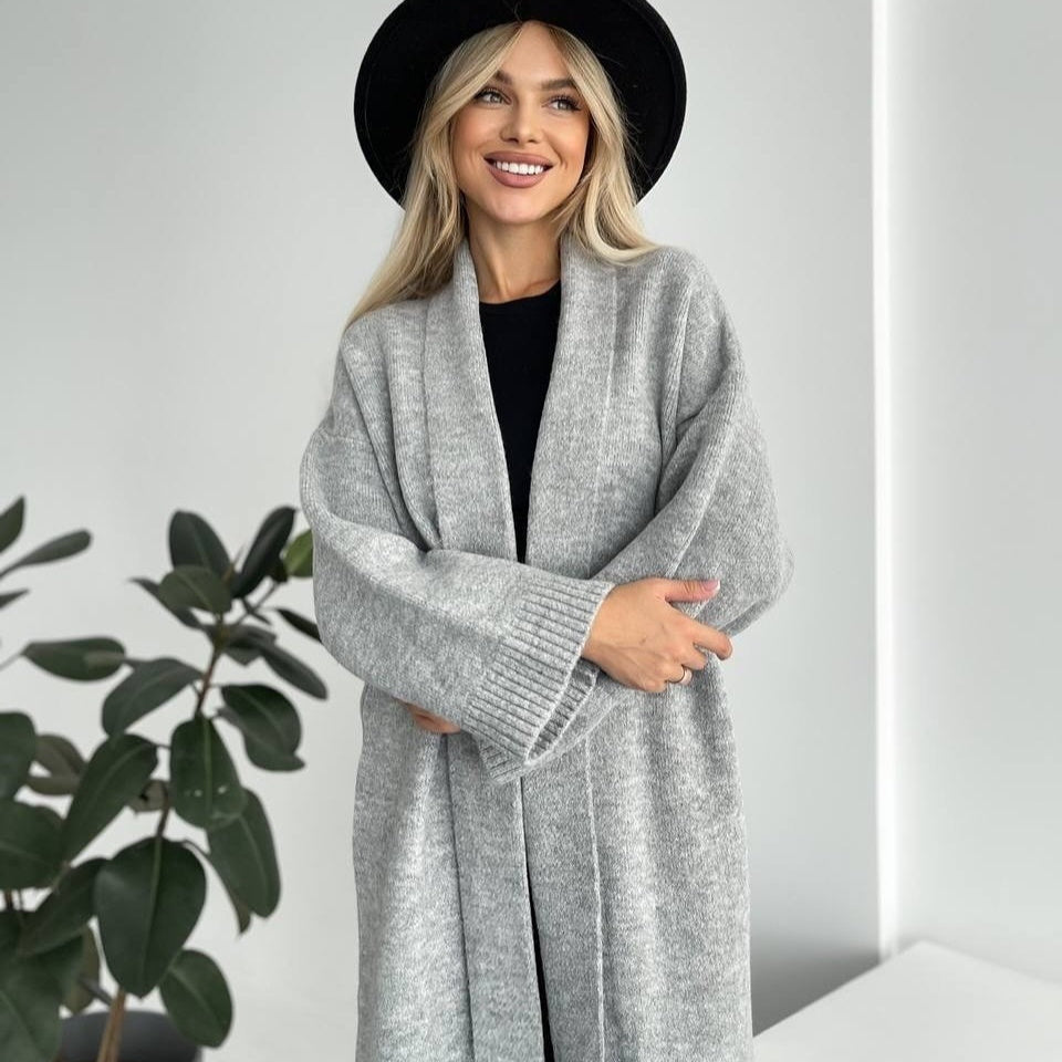 Chic and Comfortable Winter Cardigan