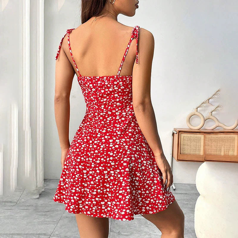 Robe d'Été Évasée à Imprimé Floral – Silhouette Affinée & Style Romantique